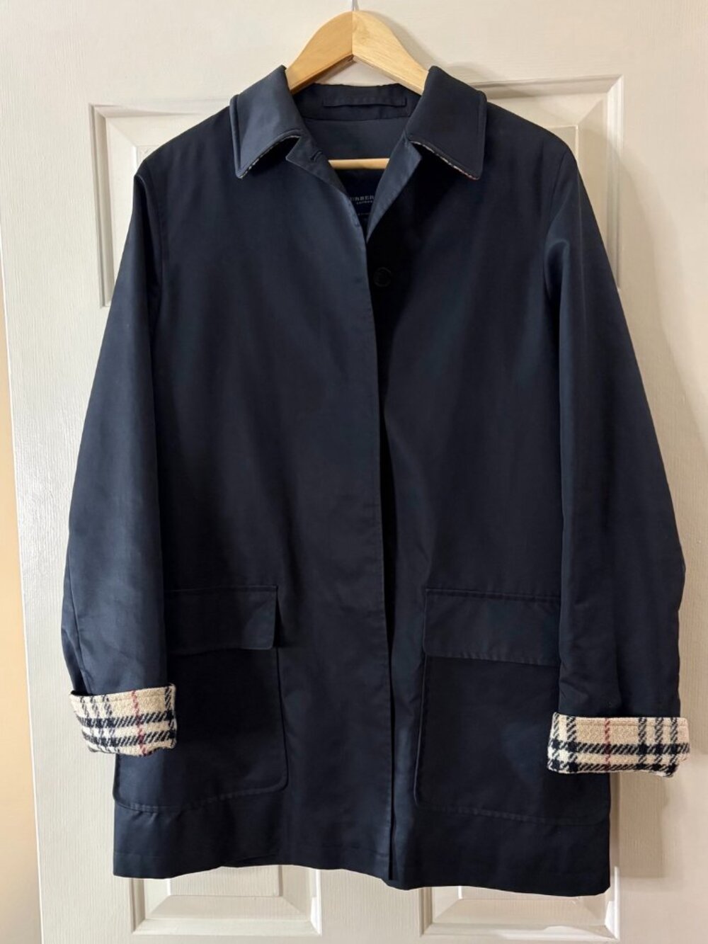 Burberry London Black Coat Women’s US 6 UK 8 Made in England